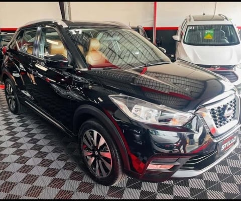 NISSAN KICKS SV CVT 2017