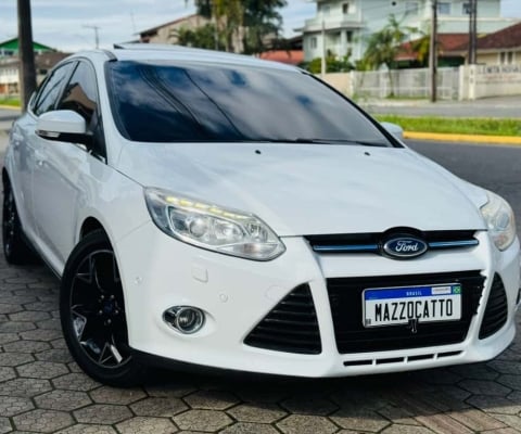 Ford Focus TITA/TITA Plus 2.0  Flex 5p Aut.