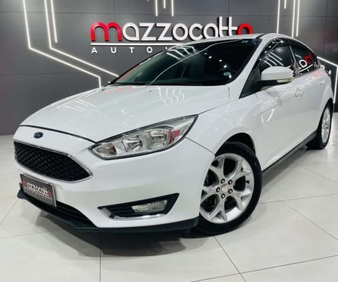 Ford Focus 2.0 16V/SE/SE Plus Flex 5p Aut.