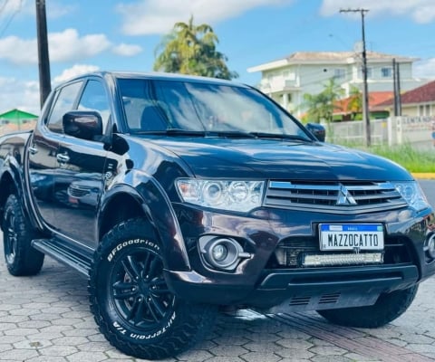 Mitsubishi L200 Triton HPE 3.2 CD TB Int.Diesel Aut