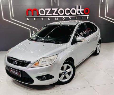 Ford Focus 2.0 16V/SE/SE Plus Flex 5p Aut.