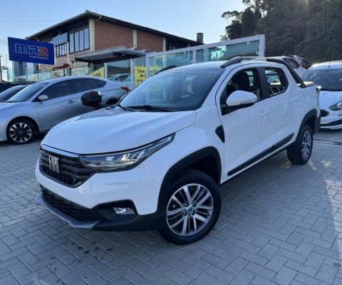 Fiat Strada Volcano 1.3 Flex 8V CD