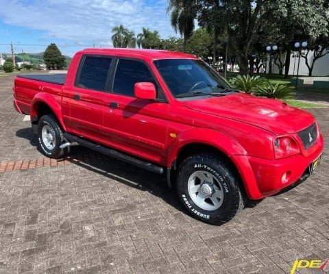 Mitsubishi L200 Sport 4x4 - Vermelha - 2003/2004