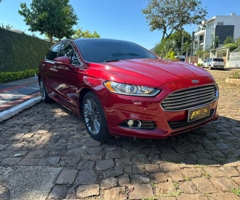 Ford Fusion Titanium 2.0  - Vermelha - 2013/2013