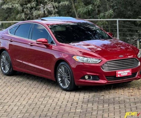 Ford Fusion Titanium 2.0  - Vermelha - 2013/2013