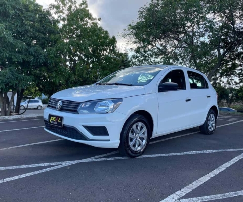 Volkswagen Gol 1.0 - Branca - 2022/2023