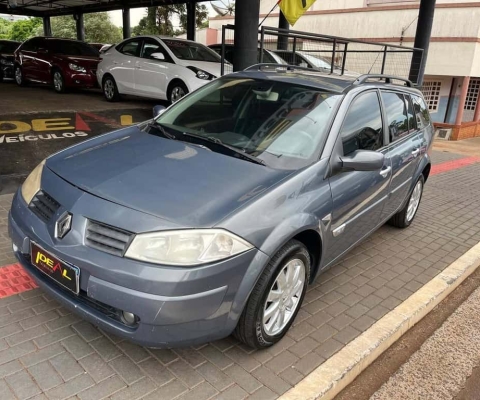 Renault Mégane Grand Tour Dynam. 1.6  - Cinza - 2010/2011