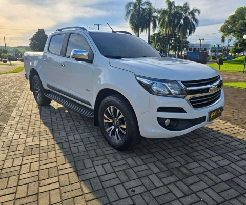 Chevrolet S-10 Pick-up LTZ 2.5  - Branca - 2017/2018