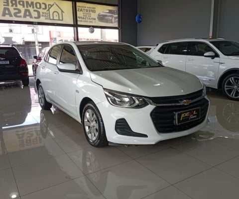 Chevrolet Onix LT 1.0 - Branca - 2021/2022