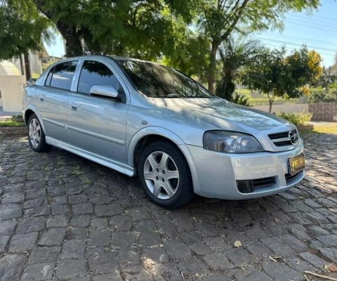 Chevrolet Astra 2.0 - Prata - 2010/2011