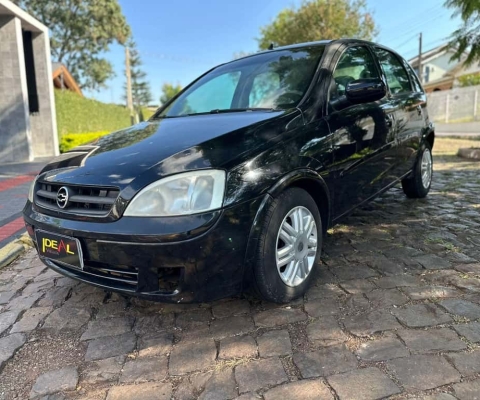 Chevrolet Corsa Hatch Premium 1.8  - Preta - 2005/2005