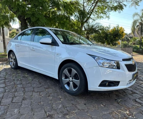 Chevrolet Cruze LT 1.8 - Branca - 2011/2012