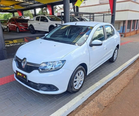 Renault Logan 1.6  - Branca - 2016/2016