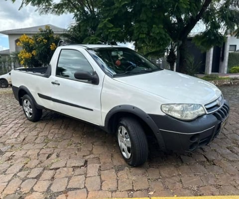 Fiat Strada Celeb. 1.4  - Branca - 2011/2012