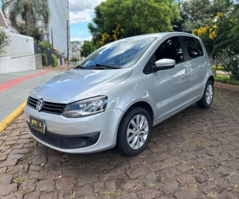 Volkswagen Fox 1.6 - Prata - 2012/2013