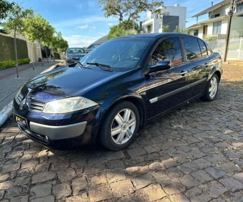 Renault Megane Sedan Dynamique 2.0 - Azul - 2006/2007