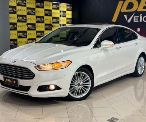 Ford Fusion  AWD GTDI B - Branca - 2015/2016