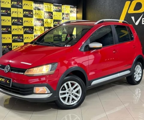 Volkswagen CrossFox IMotion - Vermelha - 2015/2016