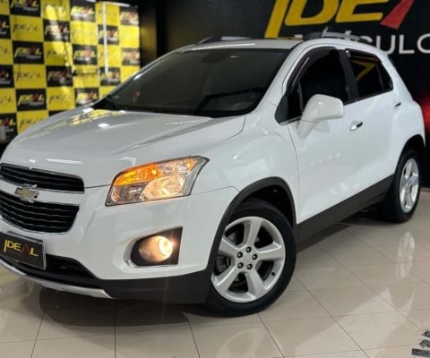 Chevrolet Tracker LTZ  - Branca - 2014/2015