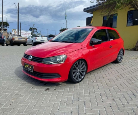 Volkswagen Gol 1.0 - Vermelha - 2013/2014