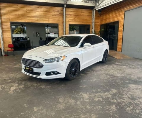 Ford Fusion Titanium 2.0 - Branca - 2013/2014