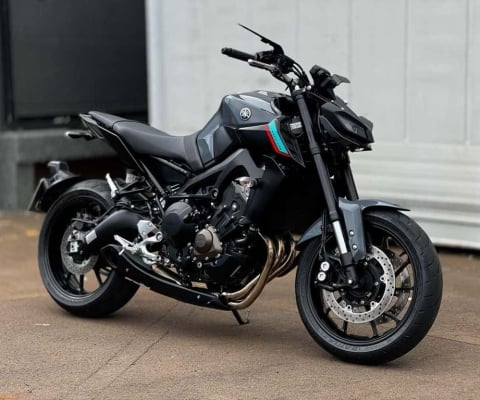 Yamaha MT-09 ABS - Cinza - 2023/2024