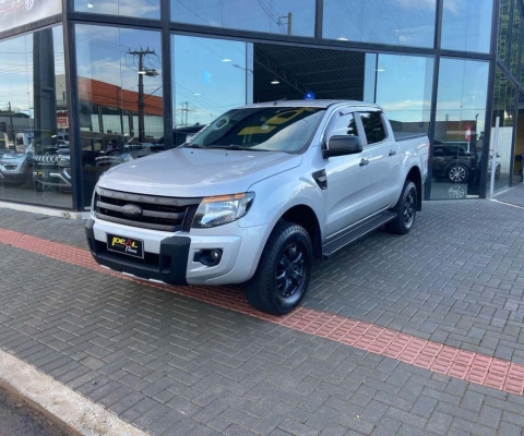 Ford Ranger XLS 3.2 - Prata - 2015/2016