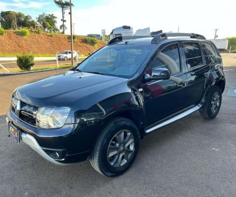 Renault Duster 1.6 Dynamique  - Preta - 2015/2016