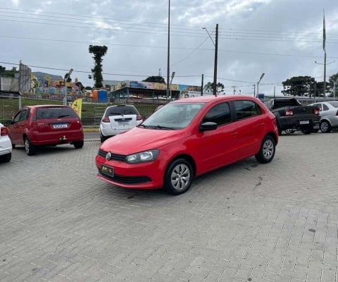 Volkswagen Gol 1.0  - Vermelha - 2013/2014