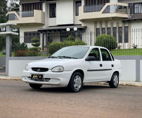 Chevrolet Corsa Sedan CLASSIC LIFE - Branca - 2007/2008