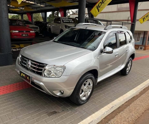 Renault Duster 20 D 4X2A - Prata - 2013/2014