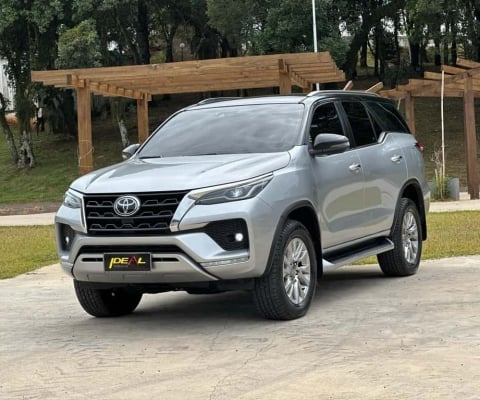 Toyota Hilux SW4 I/  SWSRXA4FD - Prata - 2021/2021