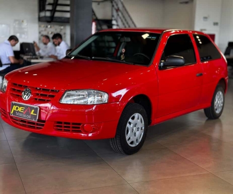 Volkswagen Gol 1.0 GIV - Vermelha - 2012/2013