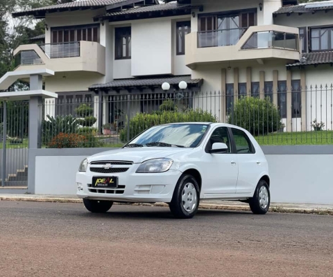 Chevrolet Celta 1.0L LT - Branca - 2014/2015