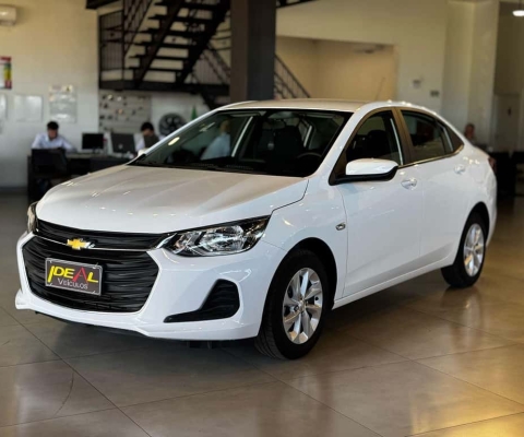 Chevrolet Onix PLUS LT 1.0 - Branca - 2022/2023