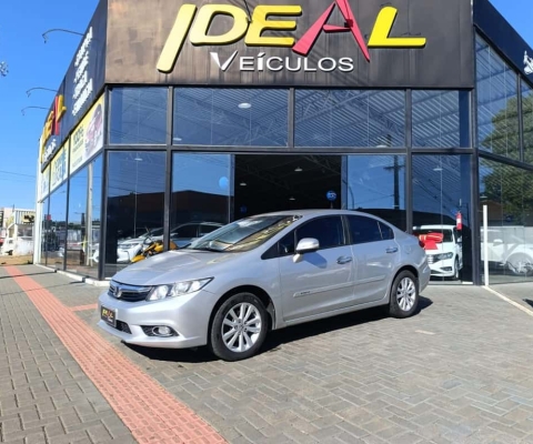 Honda Civic  LXR 2.0 - Prata - 2013/2014