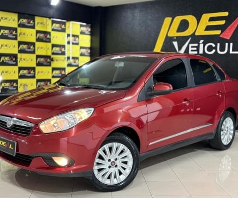 Fiat Grand Siena Essence 1.6  - Vermelha - 2012/2013