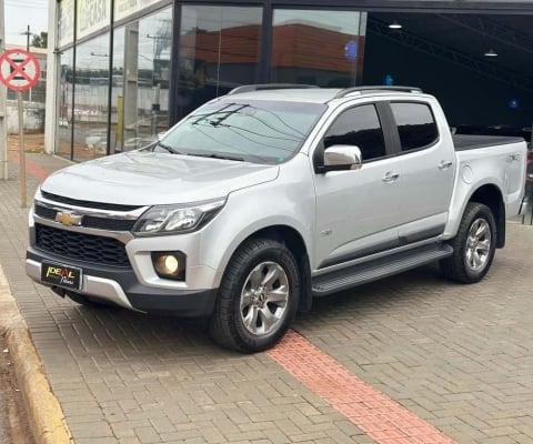 Chevrolet S-10 Pick-up LTZ FD4A - Prata - 2021/2022