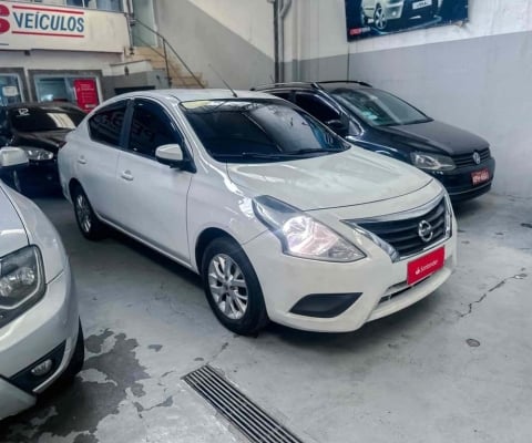 Nissan Versa 2018 1.6 16v flexstart sv 4p xtronic