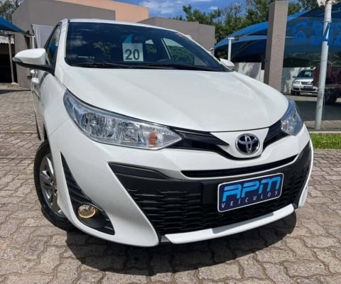 Toyota Yaris XL Plus Tech 1.3 Flex 16V Aut.  - Branca - 2019/2020