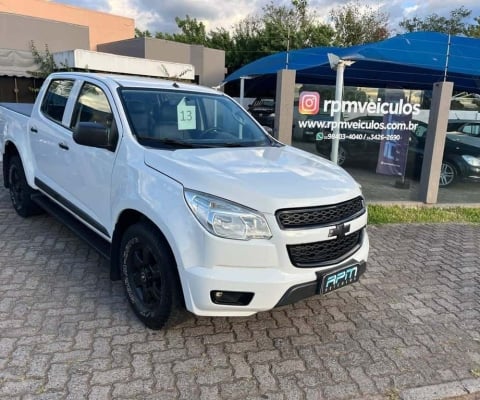 Chevrolet S-10 Pick-up 	S10 Pick-Up LS 2.4 F.Power 4x2 CD
 - Branca - 2013/2013