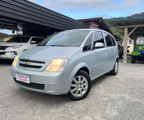 Chevrolet Meriva Maxx 1.4 MPFI 8V ECONOFLEX 5p  - Prata - 2010/2011