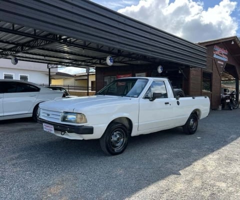 Ford Pampa L 1.6  - Branca - 1995/1995