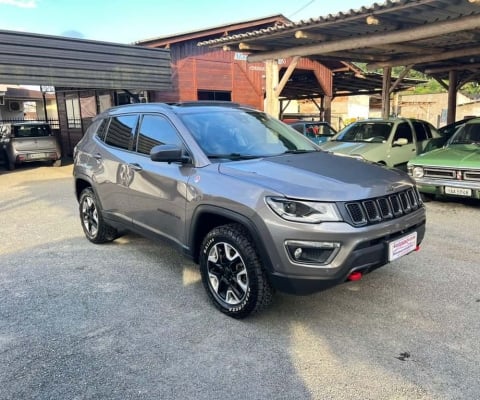 Jeep Compass TRAILHAWK 2.0 4x4 Dies. 16V Aut.  - Cinza - 2018/2018