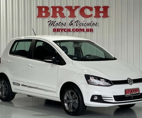 Volkswagen Fox W/ CONNECT MB - Branca - 2018/2019