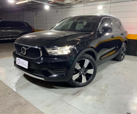 VOLVO XC40 2.0 T5 GASOLINA MOMENTUM AWD GEARTRONIC