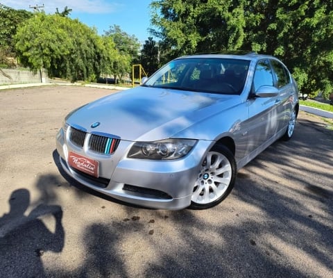 BMW 325i Sedan 2006 automática 