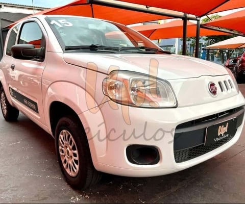 Fiat Uno VIVACE 1.0 EVO Fire Flex 8V 3p  - Branca - 2014/2015