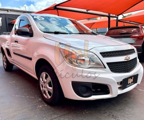 Chevrolet Montana LS - Branca - 2014/2015