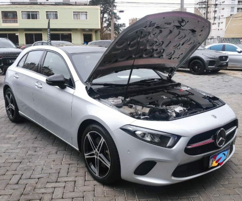 MERCEDES-BENZ A 250 à venda.